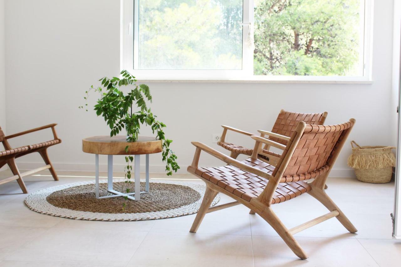 Luxury Family Beach Front Villa - Sunday Beach House スラティネ エクステリア 写真